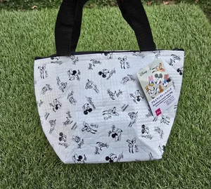 Daiso Disney Mickey Mouse & Friends Thermo Brotzeittasche Reißverschluss leicht Neu mit Etikett - Bild 1 von 10