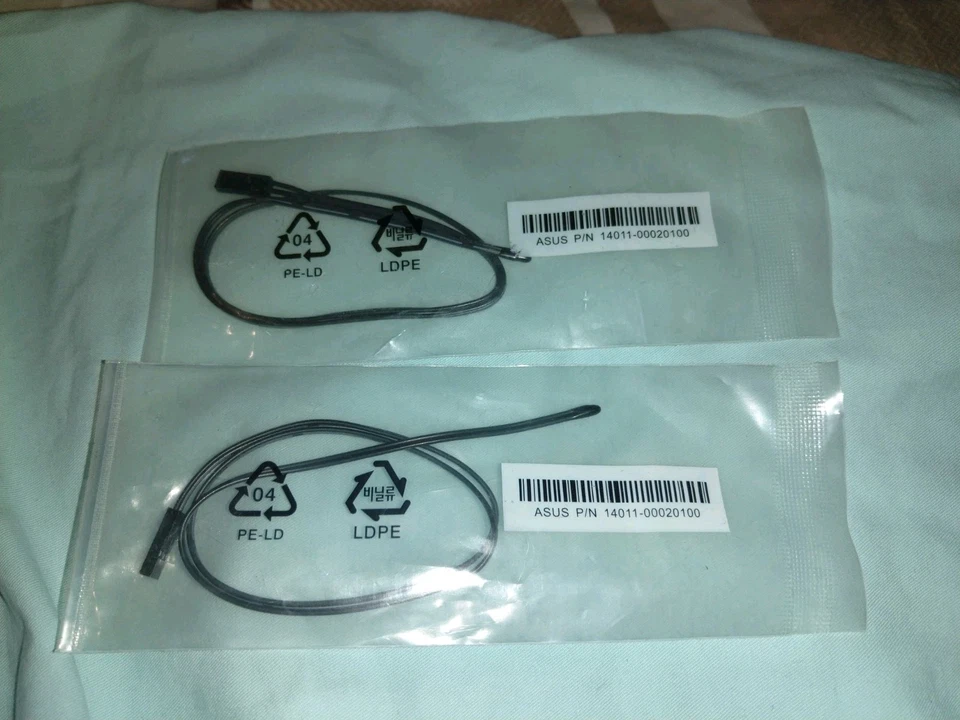 Asus MSI Gigabyte T Sensor S1S-0000340-V03 / 12CF1-1TM001-01R  / 14011-00020100 - Image 1 of 1