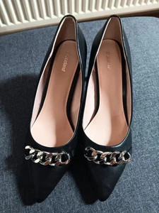 Pumps 40, Graceland, Schwarz mit Kette, Top Zustand  - Bild 1 von 11