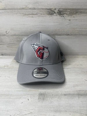 Cleveland Guardians New Era 39THIRTY Active Stretch Fitted Hat Cap Size: S-M - Image 1 of 4