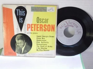 Oscar Peterson,RCA, "This Is Oscar Peterson",US,DBL 7" EP w P/C,gatefold,1955,M- - Picture 1 of 1