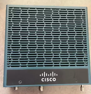 Routeur Cisco 819-4G C819G-LTE-MNA-K9 - Photo 1/4
