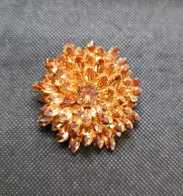 Broche prendedor vintage austriaco cristal ahumado tono dorado firmado y marca Fischland Foto 1 de 4