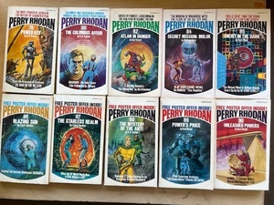 Perry Rhodan paperback book lot #'s 78, 80, 82, 84, 85,m 86, 87, 88, 89, 90 - Imagen 1 de 3