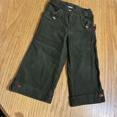 Pantalones cortos de pana verde para niña Gymboree talla 8 detalles ajustados con botones usados en excelente estado Foto 1 de 4