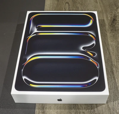 *New* Apple iPad Pro 13" (2025) M5, 256 GB, Wi-Fi, Space Black - A3360 MDYJ4LL/A - Image 1 of 3