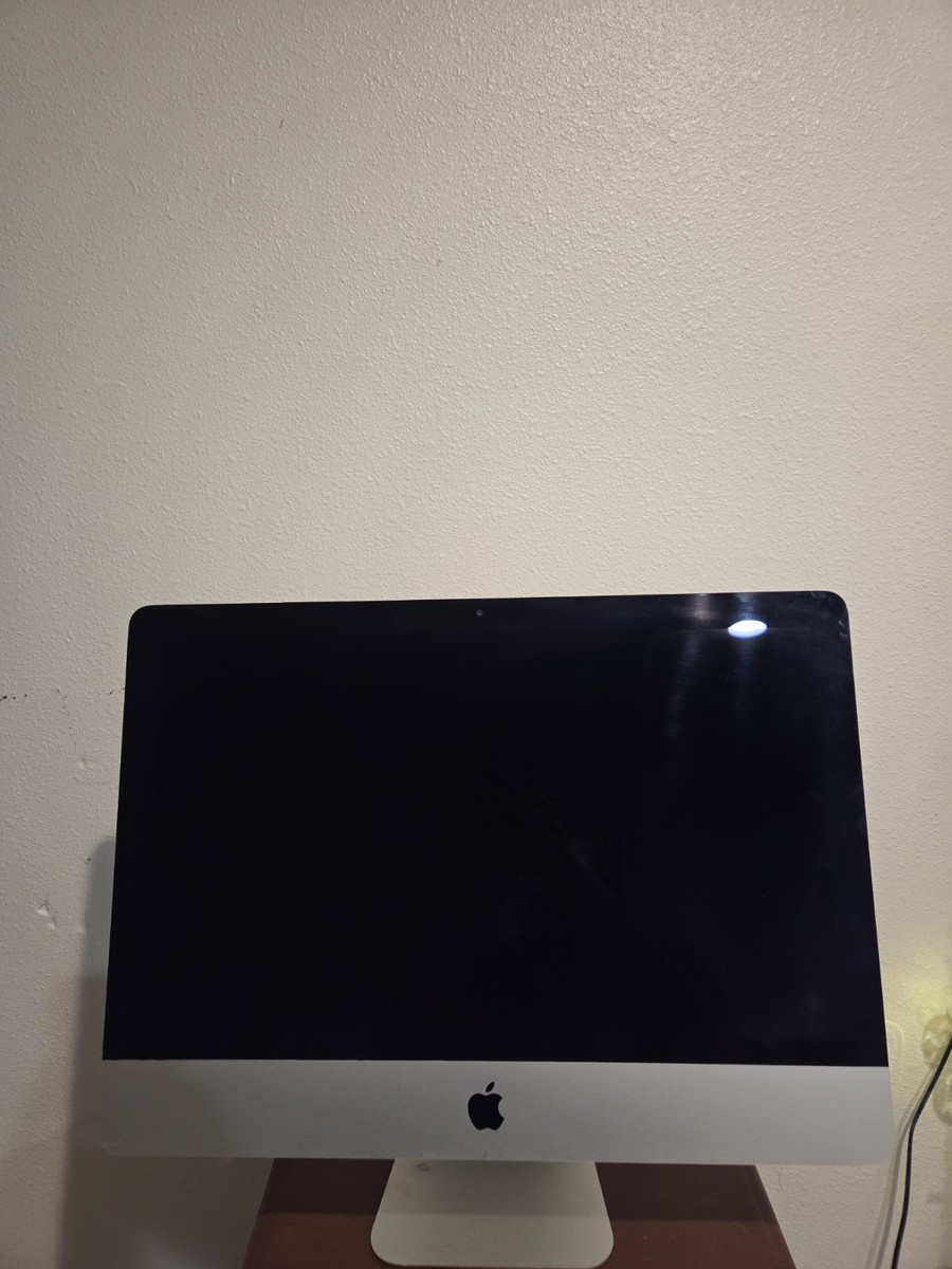 iMac Intel Core i5 3rd Gen. Apple Desktops & All-In-One iMac Intel Core i5 3rd Gen. Apple Desktops & All-In-One