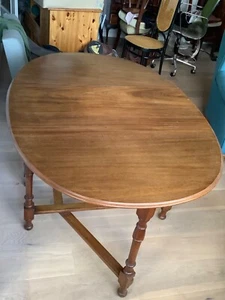 antiker Gateleg Eßtisch mit vier Stühlen, Klapptisch, oval, Vollholz - Bild 1 von 15