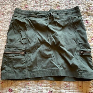 Athleta womens skort Size 6 Loden Green - Picture 1 of 13