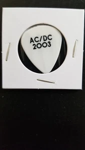 AC/DC / ROLLING STONES - 2003 TOUR AC/DC OPENED FOR STONES CONCERT GUITAR PICK - Picture 1 of 2
