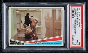 1976 Space: 1999 An alien man escapes from security guards #45 PSA 9 MINT 0ts2 - Picture 1 of 3