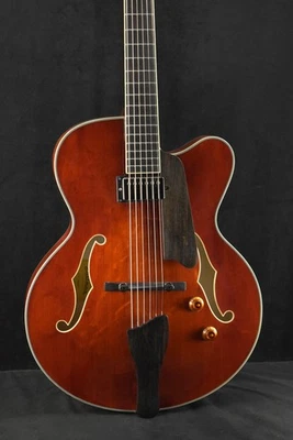 Pastillas Eastman AR503CE-SB Seymour Duncan 16" Archtop Sunburst Truetone Brillo Foto 1 de 4