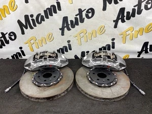 2022 Chevrolet Camaro ZL1 Front Left and Right Brembo Brake Caliper and Rotor - Foto 1 di 18