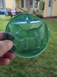 CAT Pressed Art Glass Suncatcher Medallion Ornament - Green - Picture 1 of 5