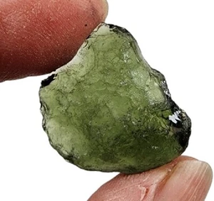 Moldavite Green Tektite Czech Republic 2.93 grams - Picture 1 of 3
