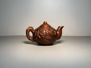 Collect Antique Boxwood Carving Finely Crafted Plum Blossom Bird Pot Wine Pot - Picture 1 of 8