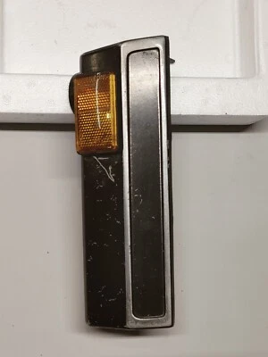 Cubierta de radiador derecha Honda Sabre VF700S 1984 19110-MB0-950 Foto 1 de 4