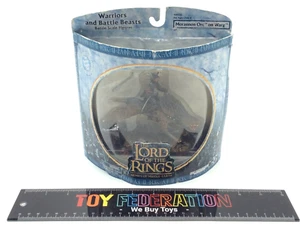 Jakks Pacific LOTR Warriors & Beasts MORANNON ORC On WARG - Picture 1 of 6