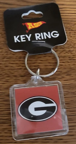 GEORGIA BULLDOGS PREMIUM ASCOT ACRYLIC KEY RING-GENUINE COLLEGE PRODUCT Cover