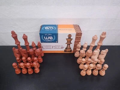 "Piezas de ajedrez de madera ponderadas WE GAMES Estadística inglesa de madera 3,5"" marrón rey natural" Foto 1 de 4