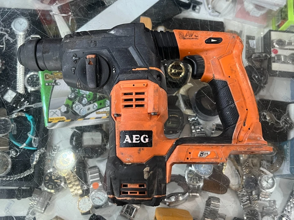 AEG BBH 18 18V TALADRO PERCUTOR GIRATORIO INALÁMBRICO - SOLO PIEL Foto 1 de 4