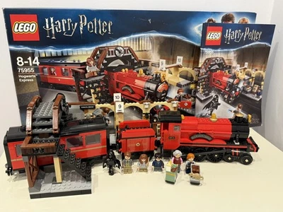 LEGO Harry Potter Hogwarts Express 75955, Complete Set With Box & Instructions - Image 1 of 4