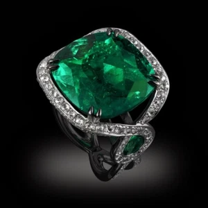 Large Cushion Shape 22.65CT Green Emerald With Clear White CZ Gorgeous Fine Ring - Picture 1 of 2