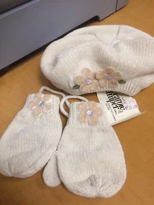 Carole Amper Girl's Beret Hat & Gloves - Cream with Flower Accents - XS - NEW! - Picture 1 of 6