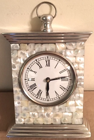 VTG DECMODE ALUMINUM ALLOY PEARLIZED SHELL QUARTZ TABLE-SHELF-MANTEL CLOCK-READ Cover