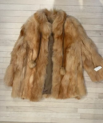 NEW VINTAGE ORIGINAL FOX ALASKAN FUR COAT JACKET WOMENS FUR COAT Size 42 NOS - Image 1 of 4