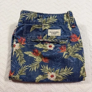 Abercrombie & Fitch Mens Blue Floral Print Chino Shorts Size 32x6.5 - Picture 1 of 9