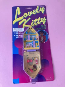 VINTAGE LOVELY KITTY WINTER VILLA POLLY POCKET BLUEBIRD CLONE NEW 90'S - Picture 1 of 3
