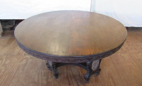 5 feet to 12 feet  Quartered oak Banquet or conference table Cover
