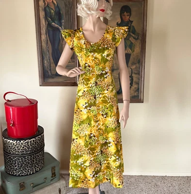 Maxi Vestido de Anfitriona Vintage Años 70 Imperio Hawaiano Cintura Mangas Acampanadas S/M Foto 1 de 4