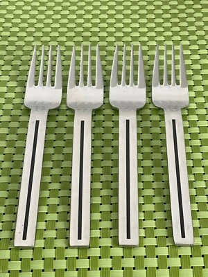 The Cellar CLF25 Stainless 4 Dinner Forks Glossy Black Accent Flatware B37G - Image 1 of 4