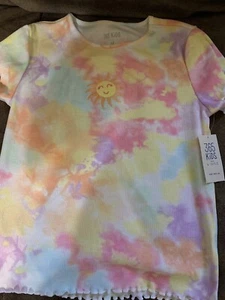 Girls’ Too - Picture 1 of 2