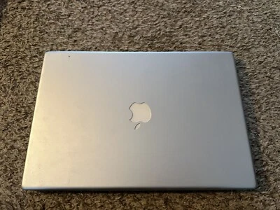 Apple MacBook Pro 15-Inch (2006) For Parts Or Repair - Image 1 of 4