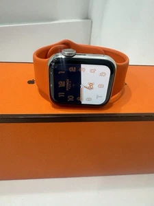 Apple Watch Hermes Series 5 40mm Stal nierdzewna - Zdjęcie 1 z 15