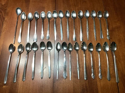 Cucharaditas heladas, de marca y sin marca, lote mixto de 30 Foto 1 de 4