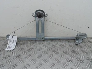 Regulador ventana manual trasero pasajero izquierdo Vauxhall Zafira B N/S 2005-14M - Imagen 1 de 7