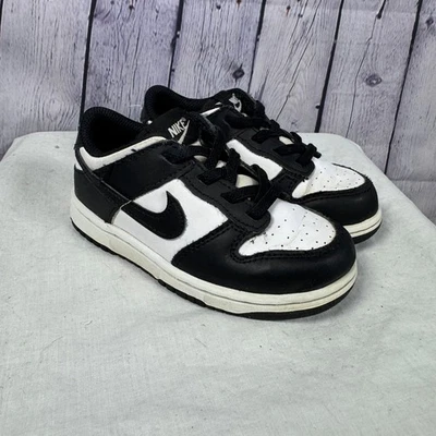 Tenis Nike Dunk Low Panda para niños pequeños talla 9 Foto 1 de 4