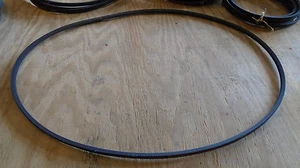 Envío gratuito, cinturón en V Bando A71, 73" de longitud exterior, 1/2" de ancho superior, 5/16"" de espesor - Imagen 1 de 4