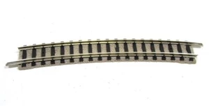 Pista N Fleischmann 9131 vía profesional curva vía oscura R3 15' R=396,4 mm - Imagen 1 de 1