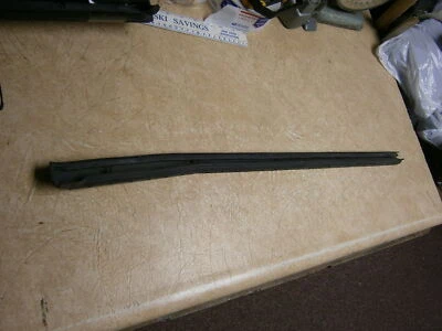 1962-64 Studebaker 1347011GT Hawk Upper Window Door Seal Drivers Side - Image 1 of 3
