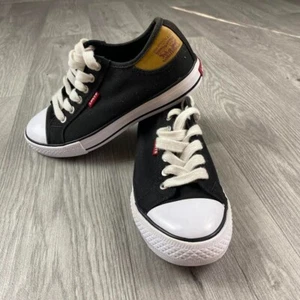Levi’s Canvas Shoes/Trainers/Pumps/Plimsoles Black UK Size 4.5 - Picture 1 of 10