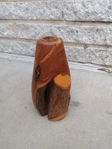 L. Sumner Signed Art Vase JUNIPER Wood With Insert 1995 - Picture 1 of 7