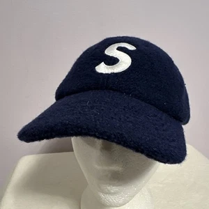 Original Supreme dunkelblaue Baseballkappe Mütze. Einheitsgröße, verstellbar - Bild 1 von 12