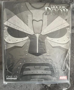 MEZCO LTD Edition One:12 Collective Doctor Doom great condition 100% complete - Picture 1 of 7