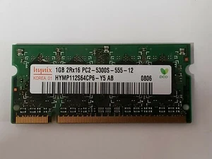 2 X Hynix PC2-5300 1 GB SO-DIMM 667 MHz DDR2 SDRAM Memory (HYMP112S64CP6-Y5) - Picture 1 of 2