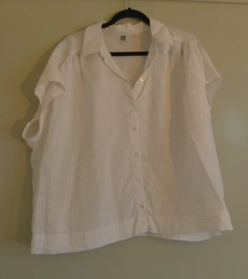 White Linen Short Sleeve Shirt with Buttons - Image 1 of 4